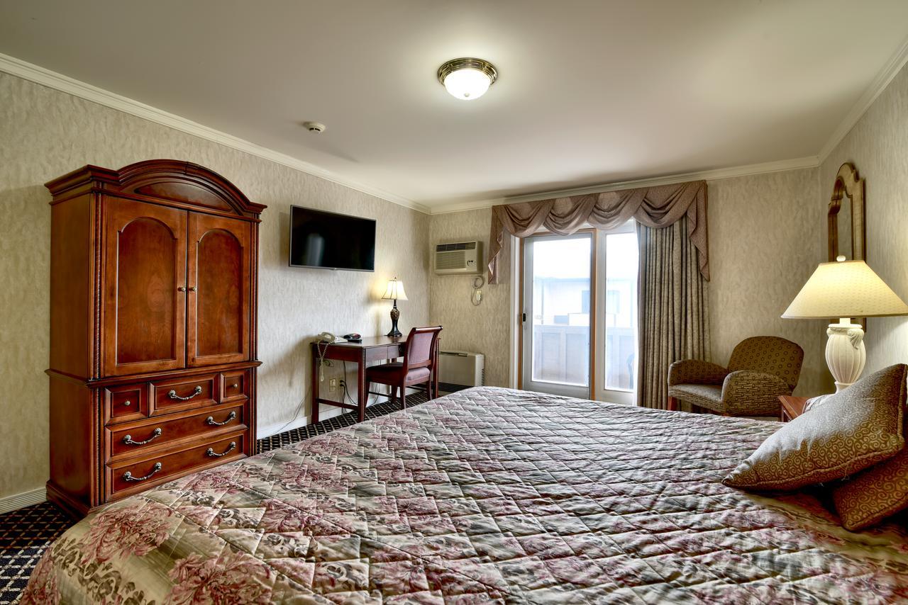 Roosevelt Inn & Suites Saratoga Springs Ballston Spa ภายนอก รูปภาพ